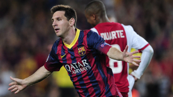 Messi marca hat-trick y Barcelona golea
