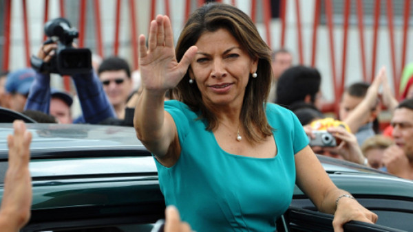 Presidenta de Costa Rica negó asueto a empleados