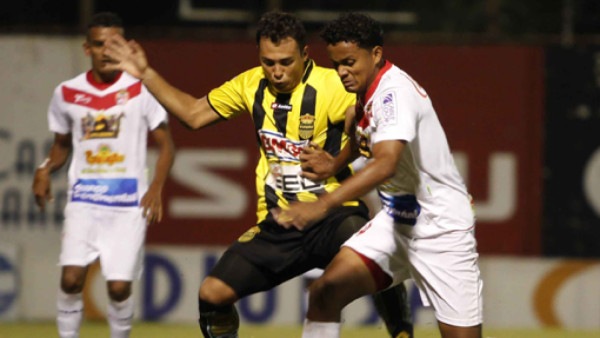 Real España-Real Sociedad, un duelo muy parejo