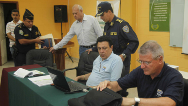 Cerca de 500 policías cuidarán el Honduras-Canadá