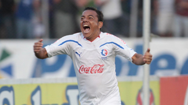 Con Dani Turcios Olimpia es otro
