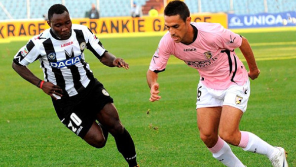 Edgar Álvarez no pudo evitar derrota ante Udinese