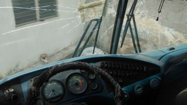 Atacan a pedradas bus del Olimpia a su regreso de Puerto Cortés