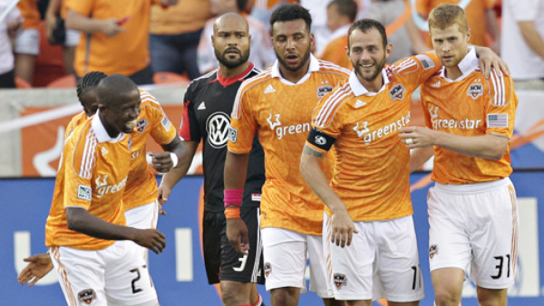 Houston Dynamo le gana primer duelo al DC United
