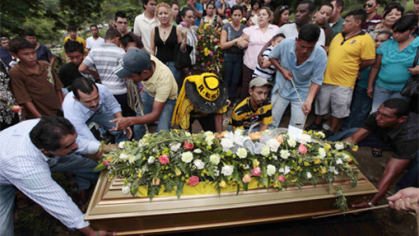 El último adiós al 'Pato' Cabrera