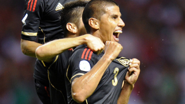 México humilla a Costa Rica en su casa