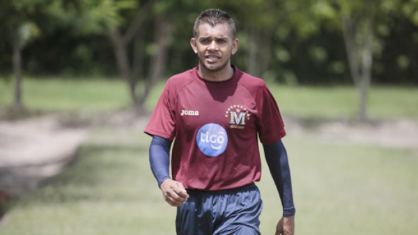 Amado es duda para enfrentar al Alajuela