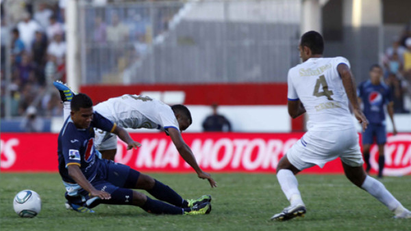 Olimpia y Motagua decepcionaron