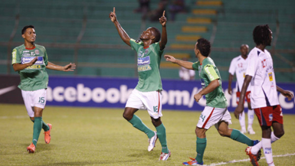 Marathón se despide de su afición con un triunfo