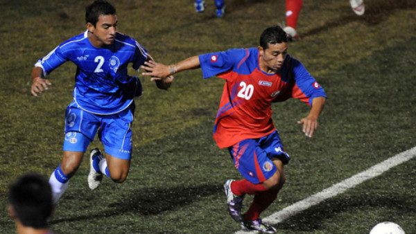 Costa Rica se impone a El Salvador en amistoso