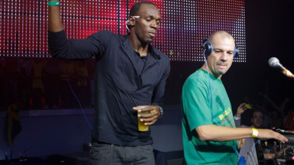 VIDEO: Usain Bolt bailó al ritmo de 'Mr. Boombastic'