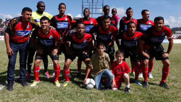 El Savio no asiste a partido benéfico por fallas en su bus