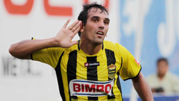 Cardozo: 'Hay que preguntarle al Olimpia si le motiva jugar con R. España”