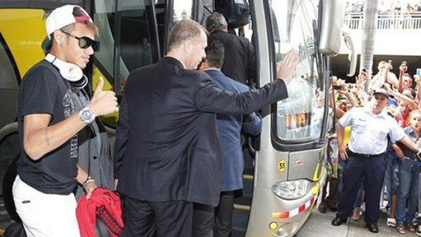 Brasil ya está en Costa Rica con sus estrellas