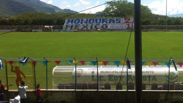 En Olanchito recuerdan el 'Aztecazo” con un mosaico