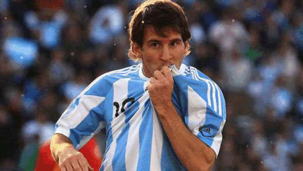 Messi cambia dos balones de Oro por un Mundial con Argentina