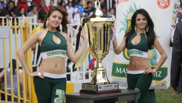 La belleza del primer juego de la Final