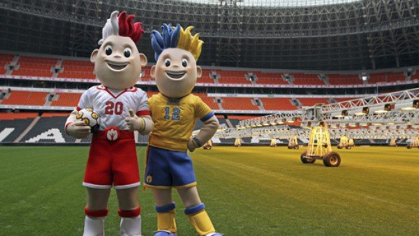 Polonia y Ucrania se visten de fiesta