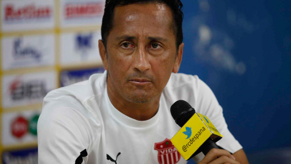 Jorge Pineda renuncia del Vida tras perder con Real España