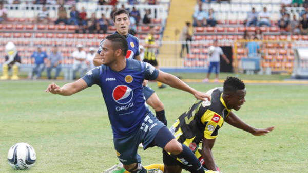 Real España saca punto de oro ante Motagua