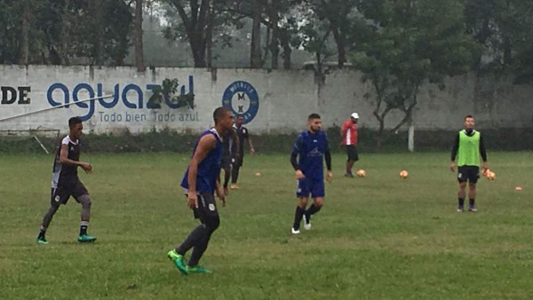 MERCADO CATRACHO: 'Buba' y Chirinos al extranjero, Motagua anuncia alta