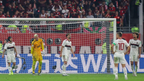 Sueño roto: Futbolistas y afición del Flamengo tristes tras perder la final del Mundial de Clubes