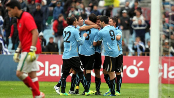 Uruguay sacó toda su garra ante Bolivia