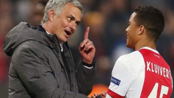 Bombazos: El City revoluciona el mercado y Aubameyang tiene vía libre para irse&nbsp;&nbsp;