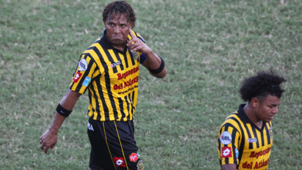 Carlos Pavón rescató al Real España, Platense sigue sufriendo