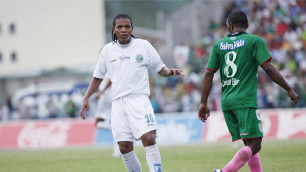 Marathón está cerca de fichar a David Meza