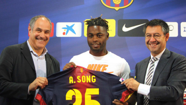 Song: 'Mis hijos jugaban a ser Messi'