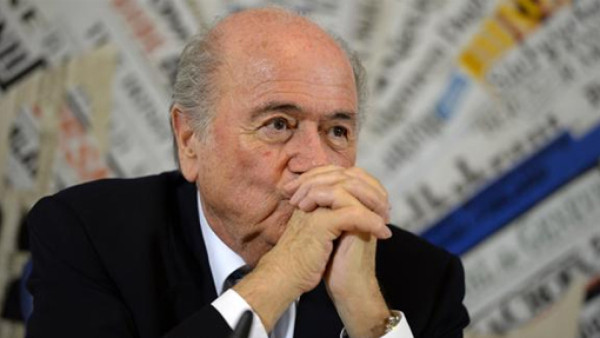 Blatter envía mensaje a familiares de las víctimas del accidente en Sao Paulo