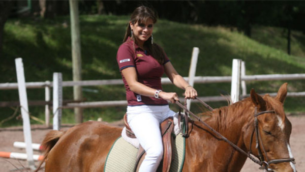 Cabalgata al título con Diana y Debbie