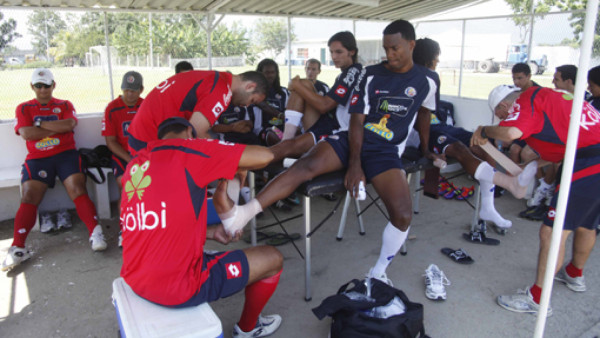 'Sigo a los hondureños por internet': Ronald González