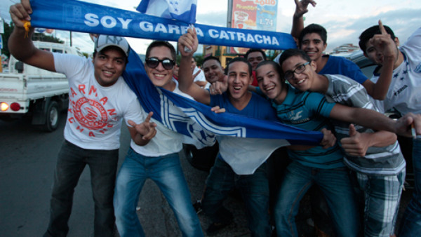 Locura total de la afición hondureña