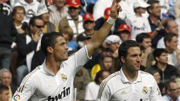 Real Madrid le receta paliza al Osasuna