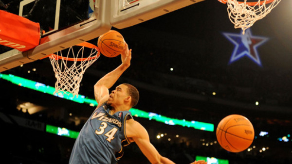 Espectáculo de donqueos en la NBA