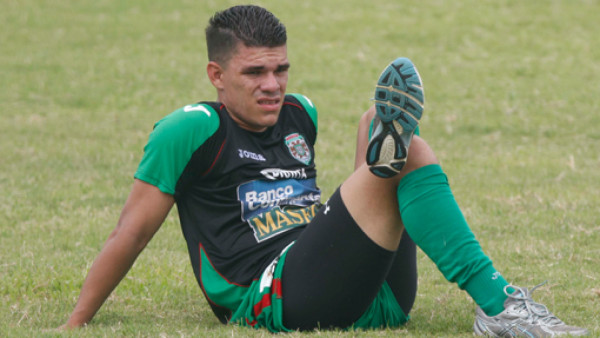 Julián Rápalo pasó de la banca a la titularidad