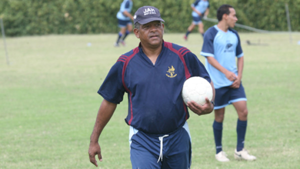 Roy Posas: 'Debemos confiar en Donis Escober'