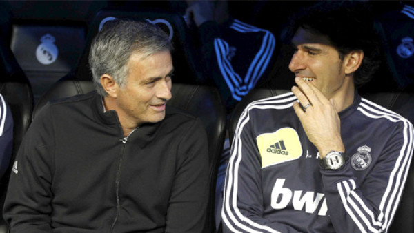 Mourinho: 'Kaká ha hecho méritos para poner su nombre en mi cabeza'