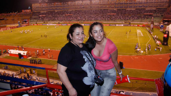 Larissa Riquelme disfrutó en el Olímpico