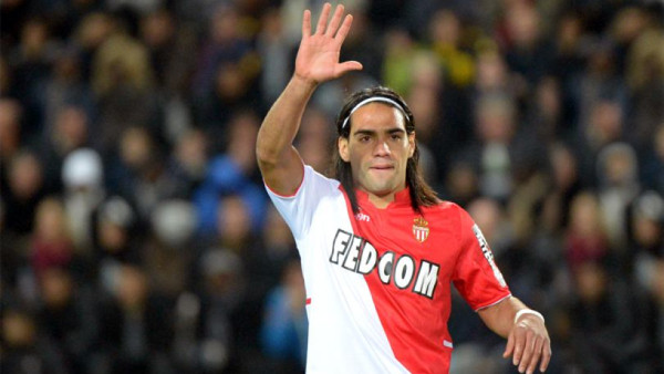 Federación Francesa felicita a Falcao por su moderación tras la lesión