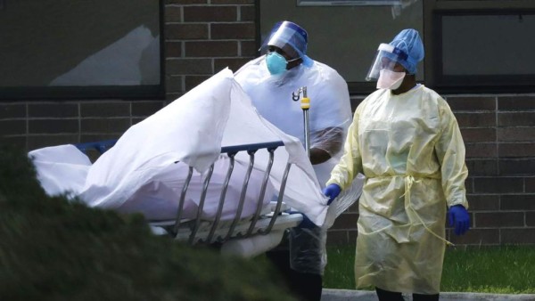 Aterrador relato de una enfermera en Nueva York: ''Están asesinando a los pacientes de coronavirus y nadie me está escuchando''