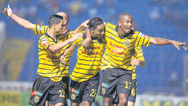 Olimpia no es experto en quebrar invictos