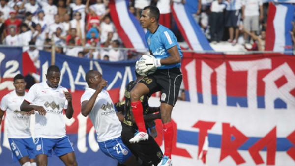 Olimpia salió vivo de la caldera del sur