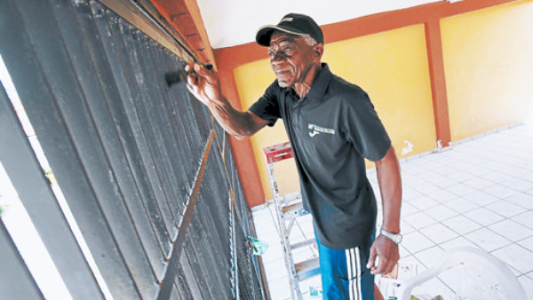 El cubano que forja a los atletas hondureños