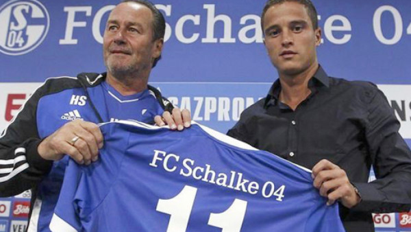 Afellay deja el Barcelona y jugará con el Schalke