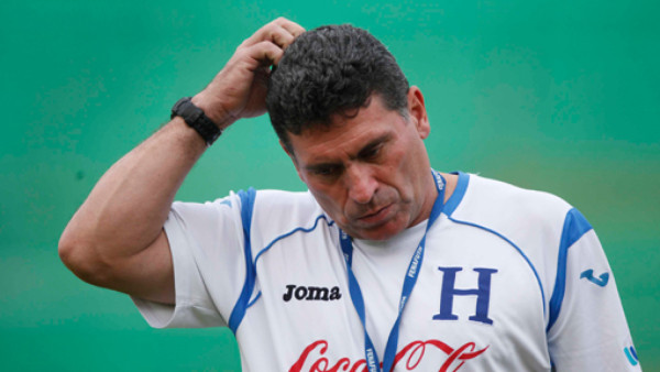 ¿Quién debe sustituir a Roger Espinoza?