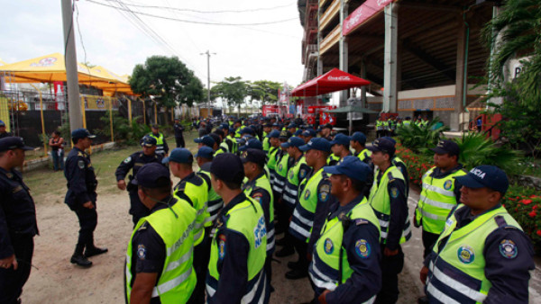 Policía ha tomado el control en el Olímpico y sus alrededores
