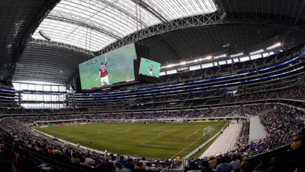 ARLINGTON, TX - JULY 26: A general view of Chelsea FC and Club America during the World Football Challenge at Dallas Cowboys Stadium on July 26, 2009 in Arlington, Texas. (Photo by Ronald Martinez/Getty Images)